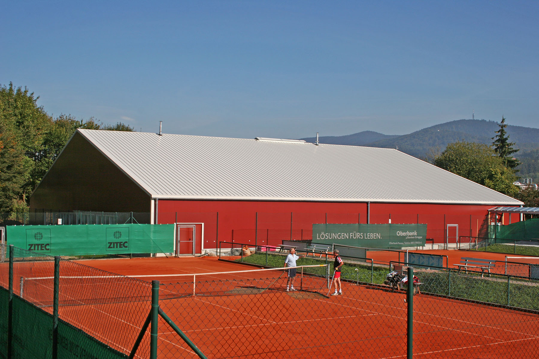 Tennishalle