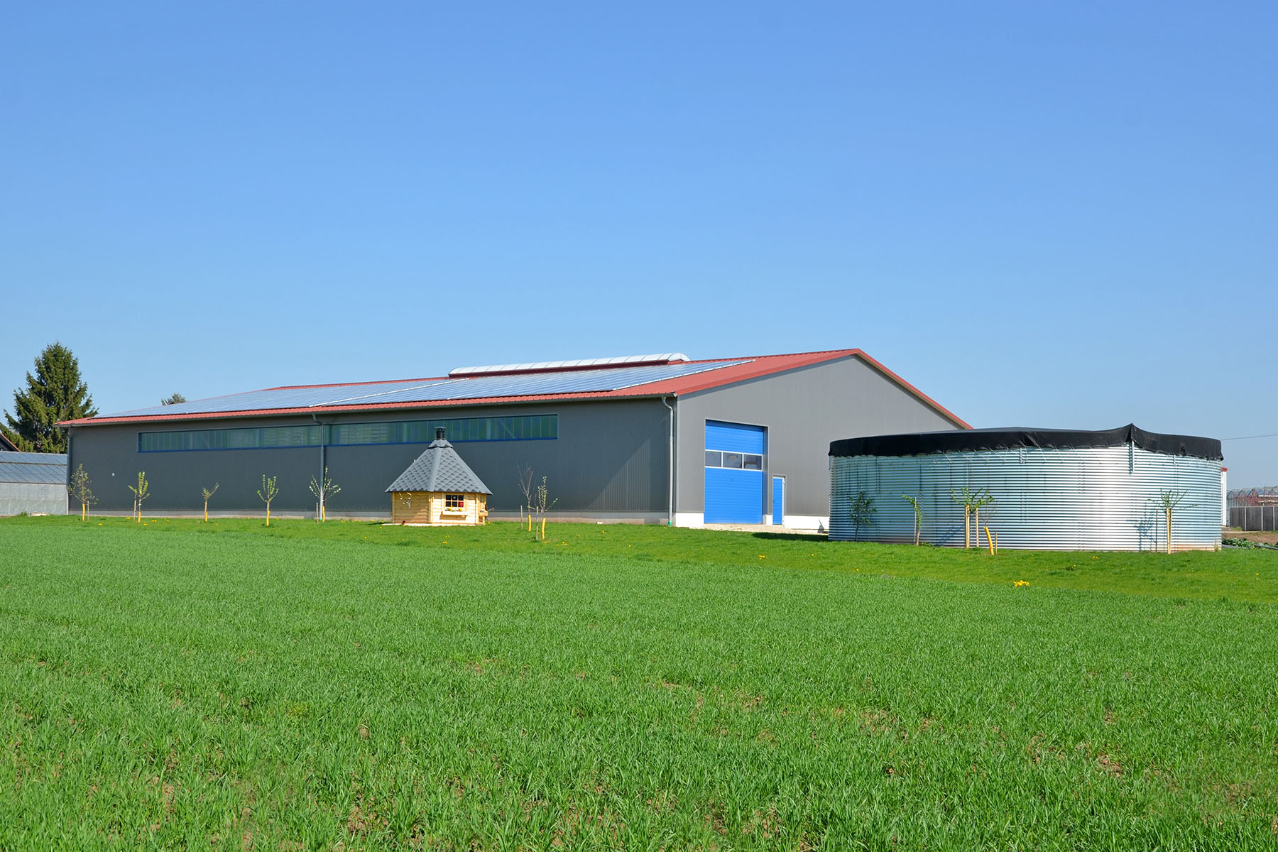 Lagerhalle mit Sandwichverkleidung