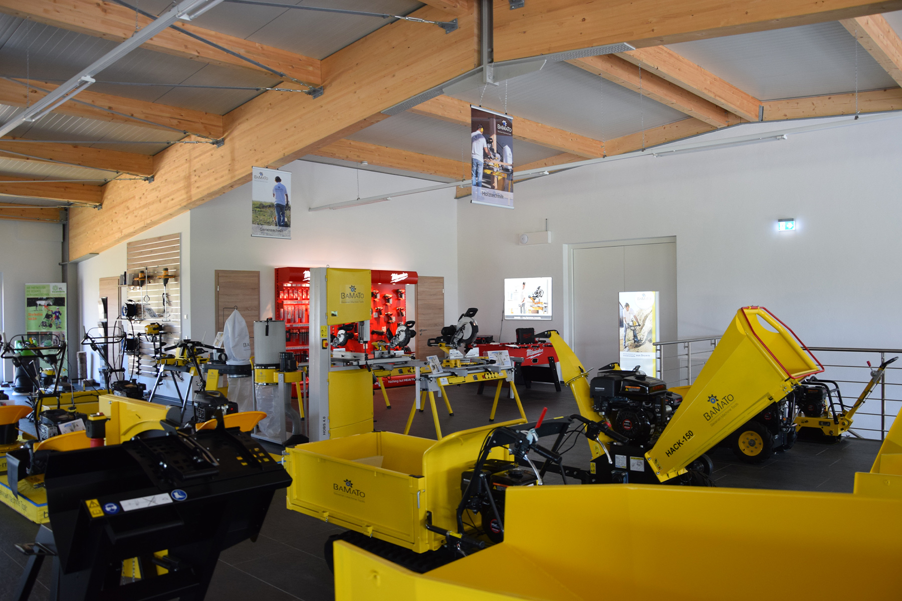 Gewerbehalle