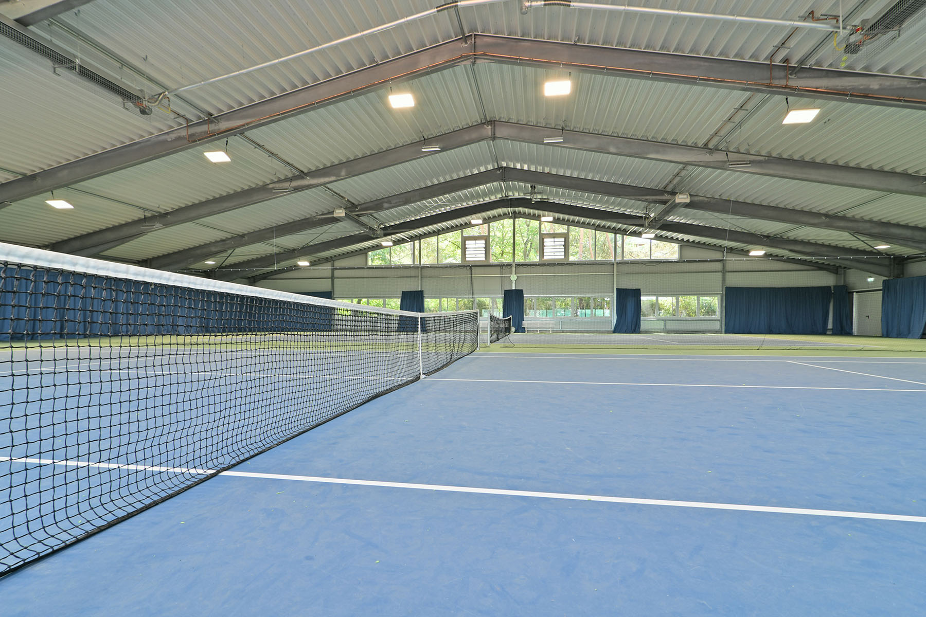 Tennishalle