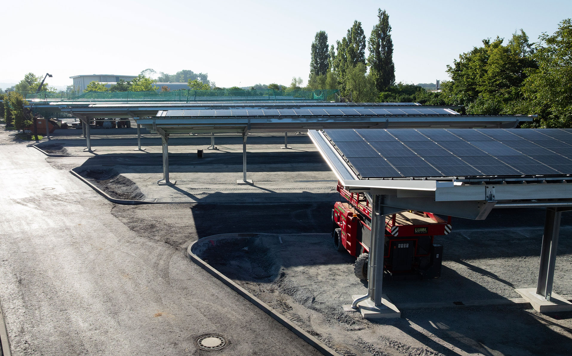 Parkplatzüberdachung