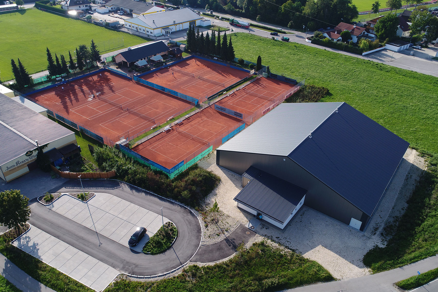 Tennishalle