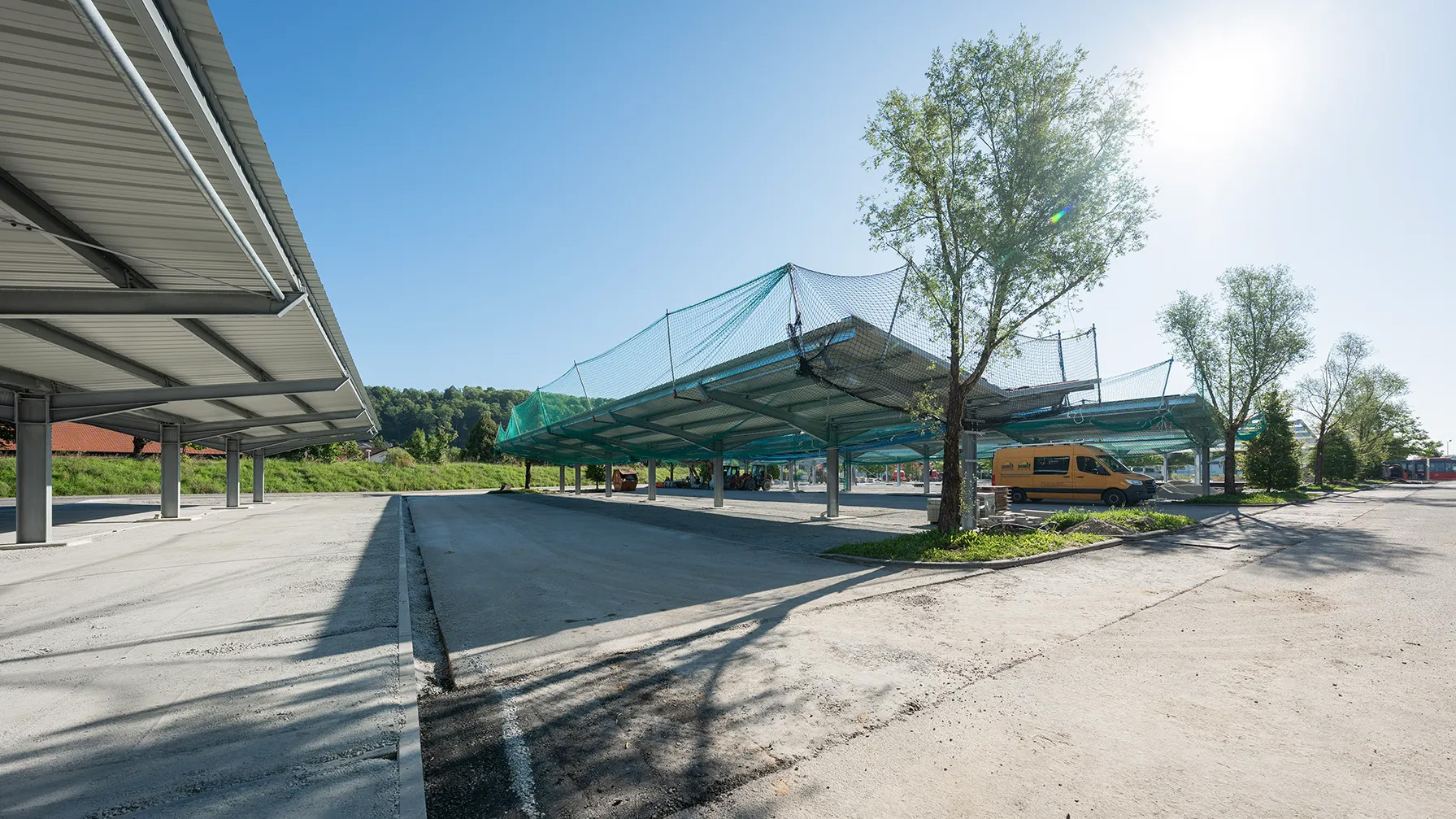 Stahl Carports als Unterstellmöglichkeit von Autos